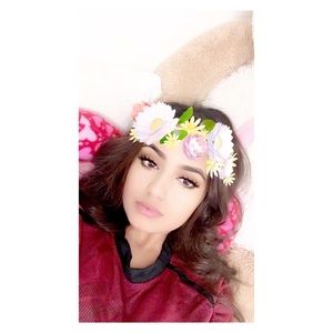 Meet your Posher, Fabiola